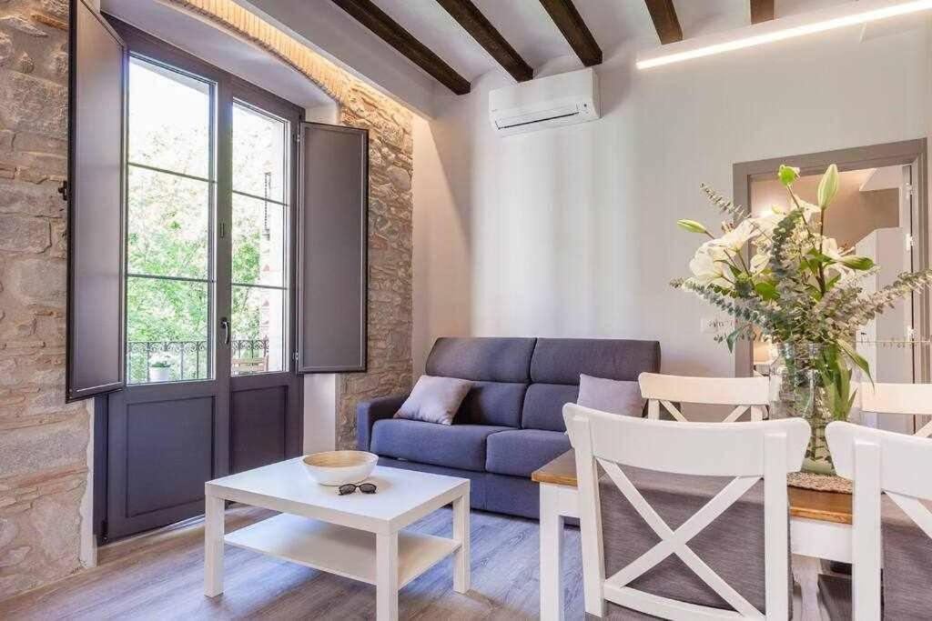 Sleep & Stay Home With Balcony Bonaventura 3 Girona Bagian luar foto